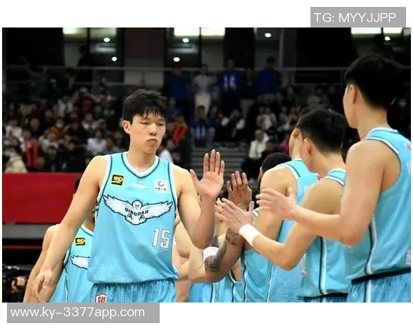 格兰特谈杨瀚森跑位配合能力语言障碍影响沟通效果 格兰特谈杨瀚森跑位配合能力语言障碍影响沟通效果