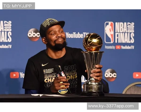 杜兰特手机沉迷状态下仍贡献正负值2018投仅5中得11分表现引关注