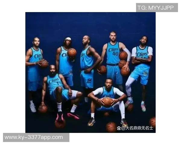 快船训练未取消哈登小卡祖巴茨等球员均在场上参与训练